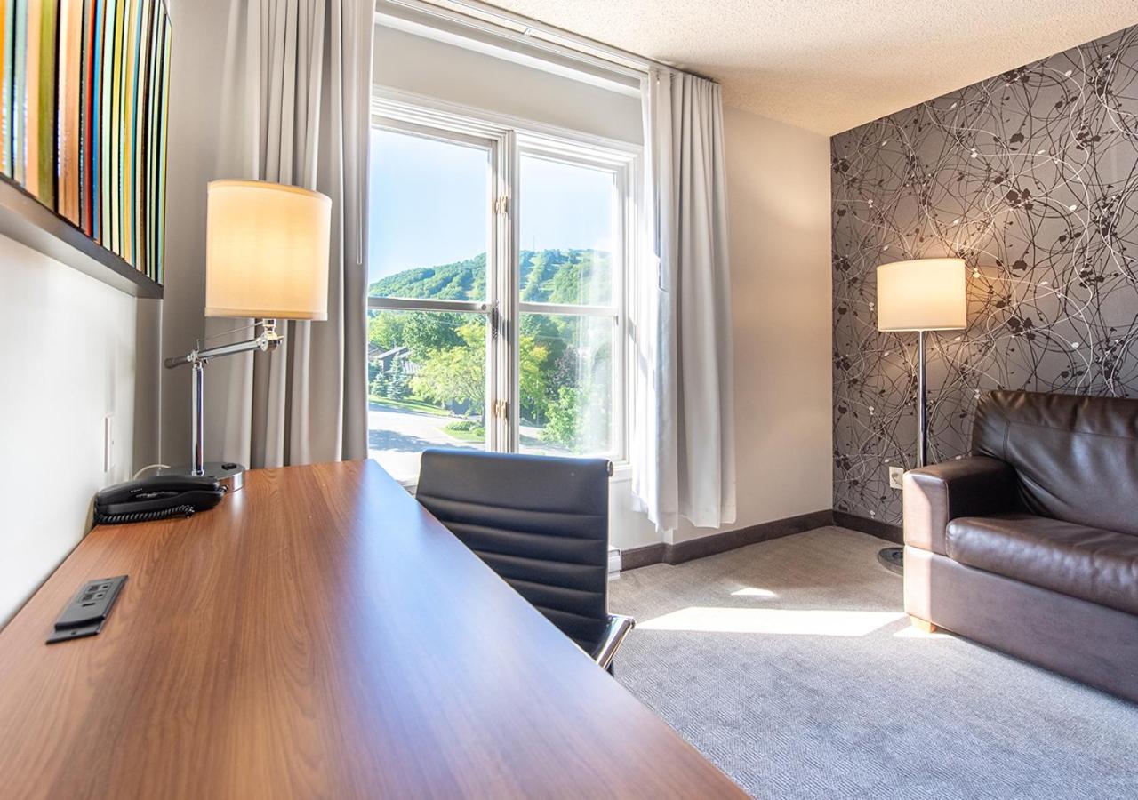 Hotel Chateau Bromont Exterior photo